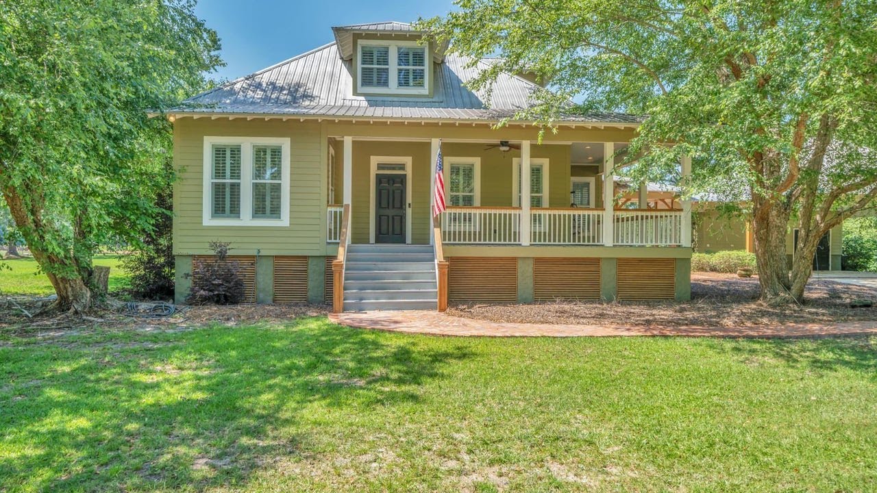 126 N Valhalla Dr, Cordele, GA