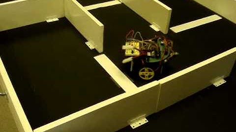 Autonomous Maze Navigating Robot