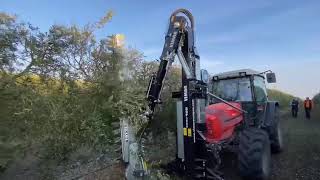 potatura meccanica;mechanical pruning;poda mecanica