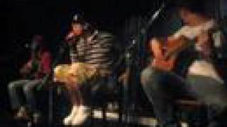 Gym Class Heroes "Viva La White Girl"--1st time acoustic
