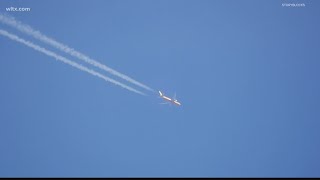 Those long, thin clouds you see behind planes are contrails – not ‘chemtrails’