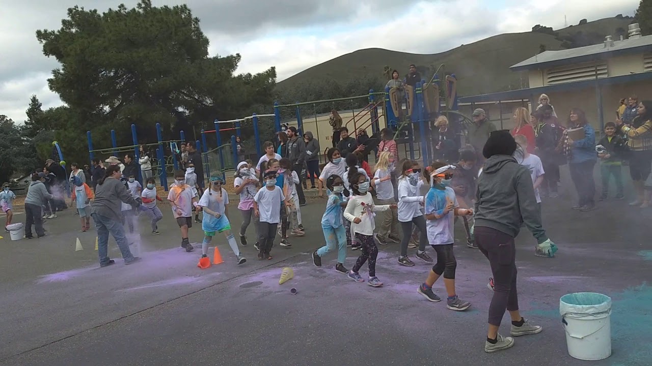Color Run at Vallejo Mills Elementary School Dec2018 YouTube