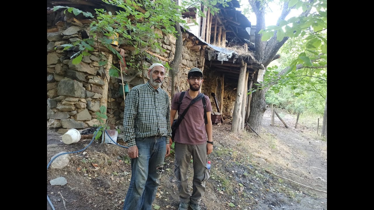 21 Yıldır Dağ Evinde Tek Başına Yaşıyor