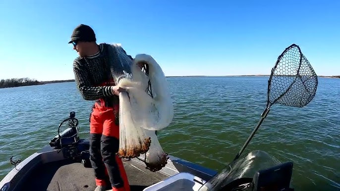 How to Throw a Large Cast Net, Easy Method, 10 to 12 foot Cast Net, no  Teeth, no Spin Demonstration 