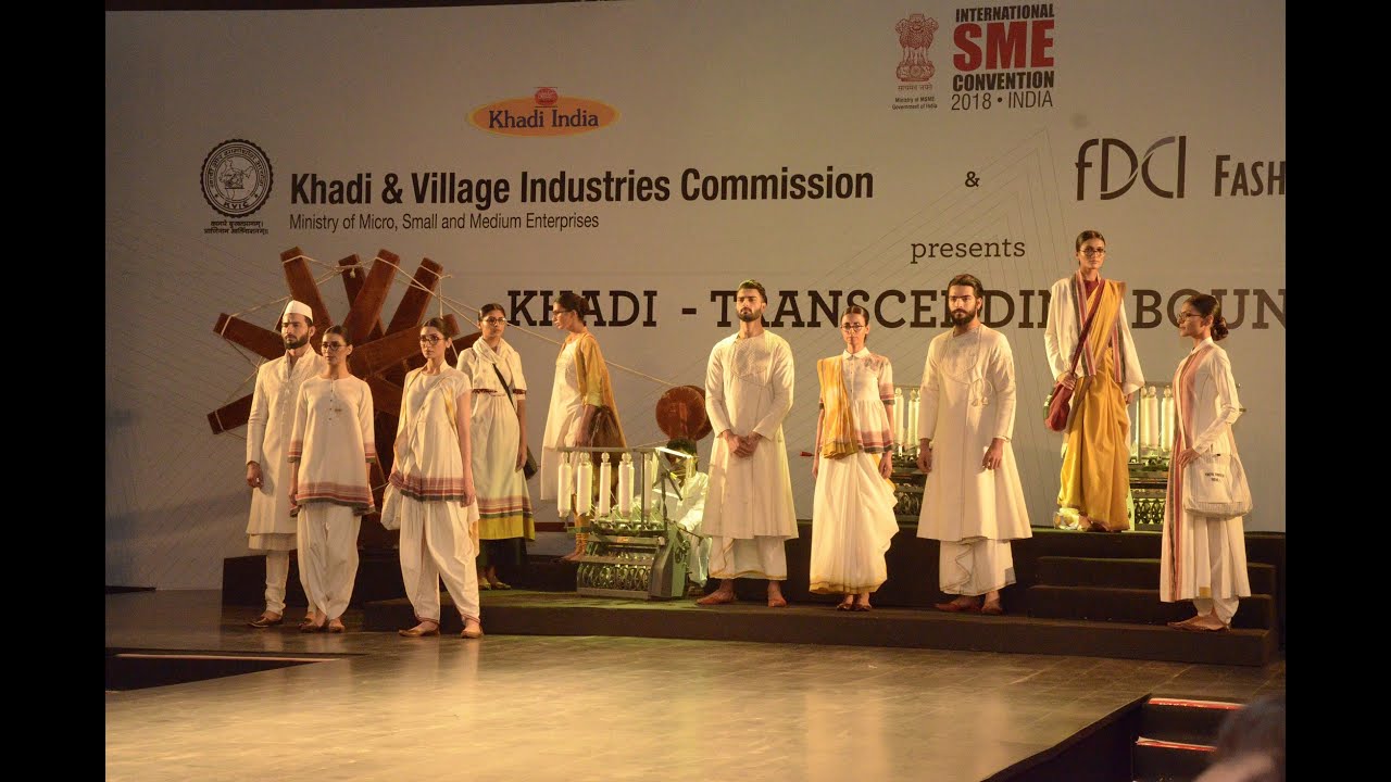 Khadi Fashion Show at the NSIC Grounds in the capital - YouTube