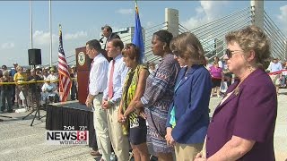 Hundreds celebrate opening of  Pearl Harbor Memorial Bridge