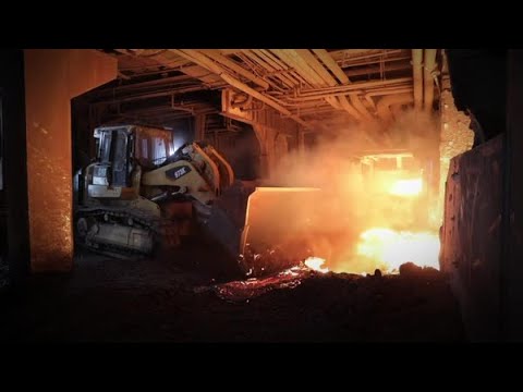 Cat® 973 Steel Mill Track Loader Handles the Heat