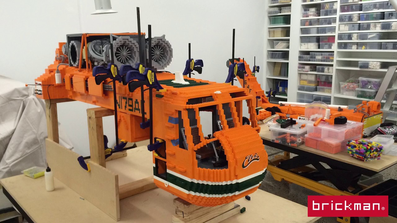 Throwback Thursday: LEGO​® Brick Elvis the Firefighting Helicopter