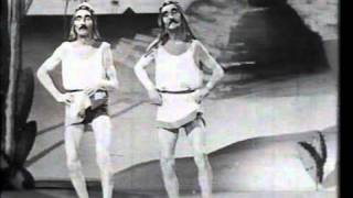 ORIGINAL VIDEO: WILSON, KEPPEL & BETTY, Sand Dance 1933. HQ.