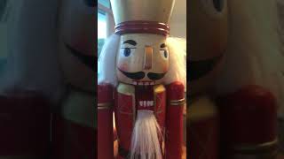 EVIL NUTCRACKER EATING ELF!!!