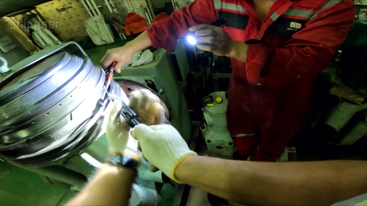 Exhaust Valve Overhaul E01 | 6UEC 52LS