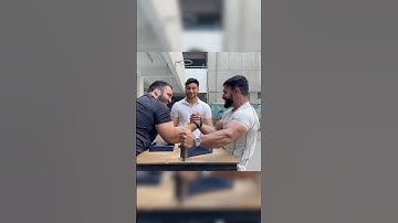 🔥Epic Hook vs Hook Armwrestling Battle! 💪Watch the clash of titans! #Armwrestling #shorts #hook