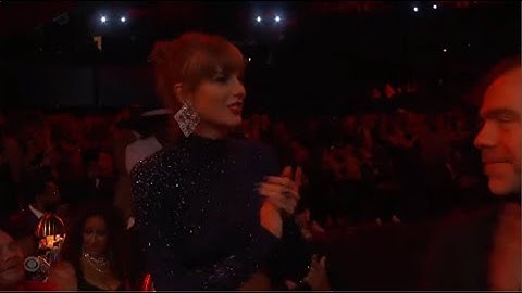 Taylor Swift clapping and dancing for Harry Styles win for Best Pop Vocal Album at the #GRAMMYs