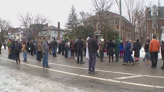 Tensions remain high in Minneapolis as protests against ICE continue