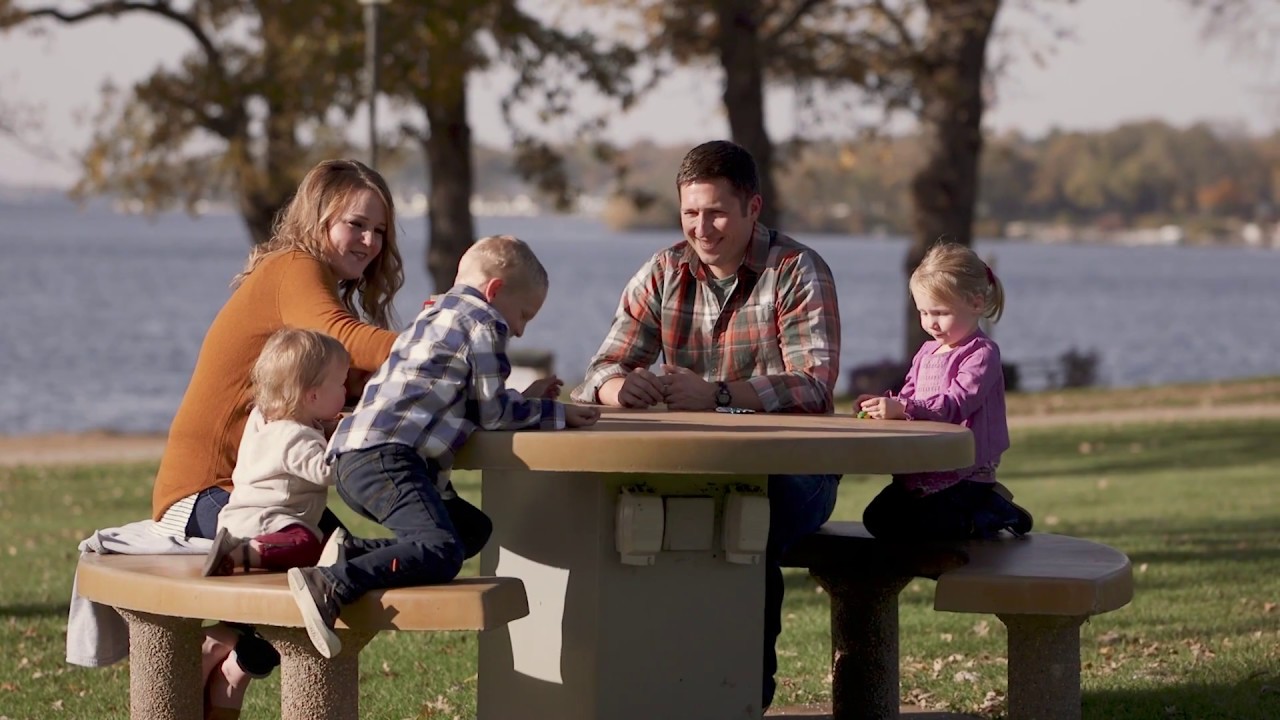 Get A Lakes Life - Reed Family Story - YouTube