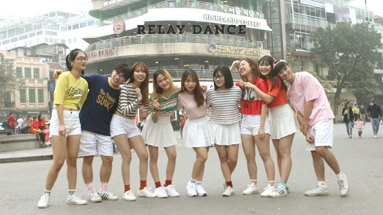 [RELAY KPOP IN PUBLIC] - MOMOLAND (모모랜드) Bboom Bboom (뿜뿜) - DANCE COVER by FBG from Vietnam