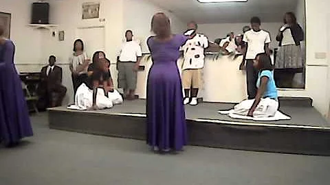MZBC PRAISE DANCERS EASTER SUNDAY 4/24/11
