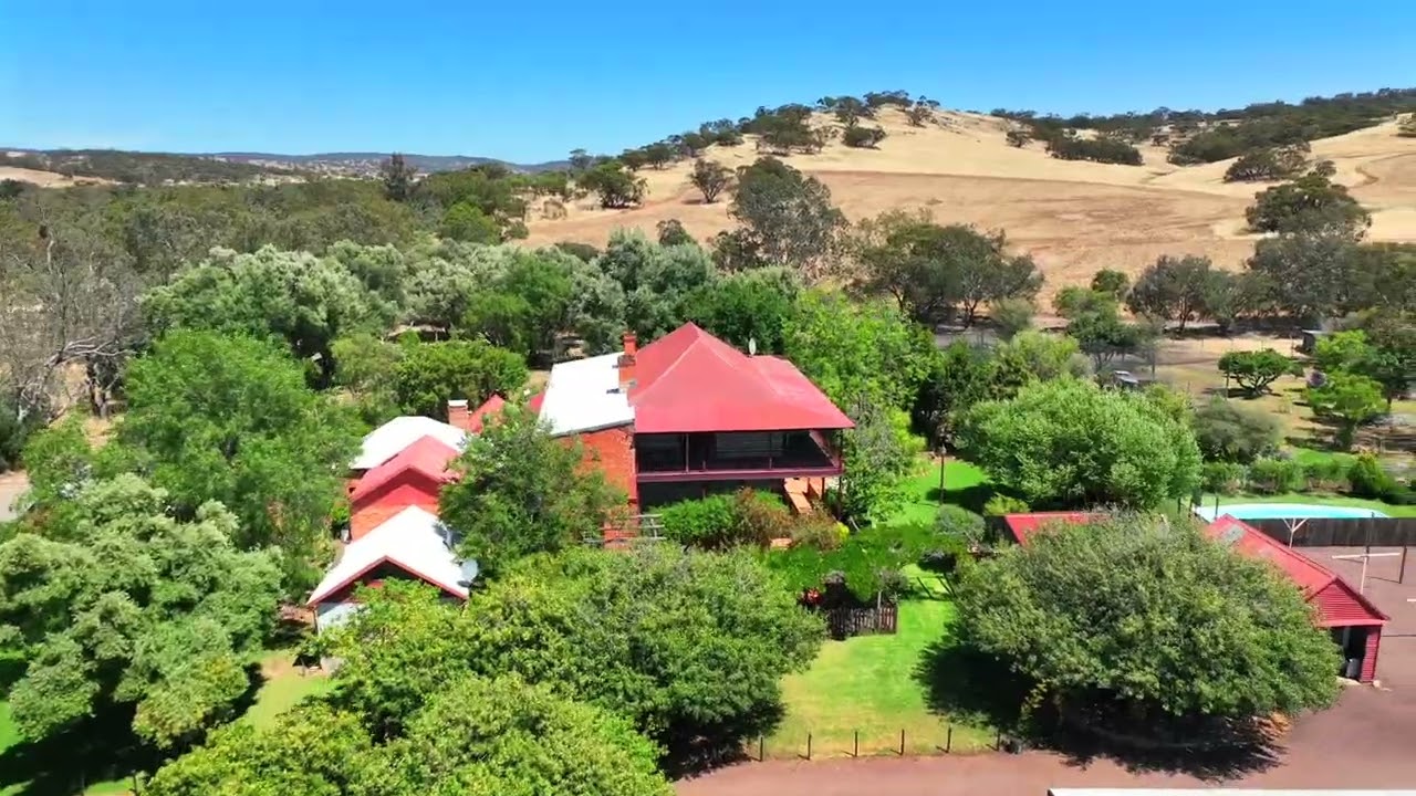 Katrine Steading | Wedding Venue Perth