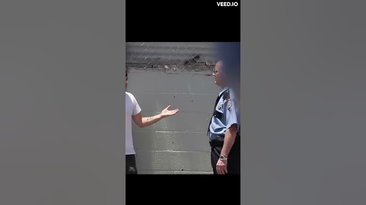 Police fooled by Magic trick😂 #julienmagic  #shorts #police #prank