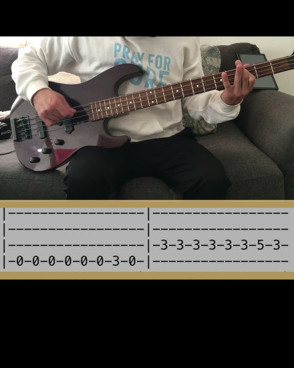 Zombie bass cover intro - Easytabs