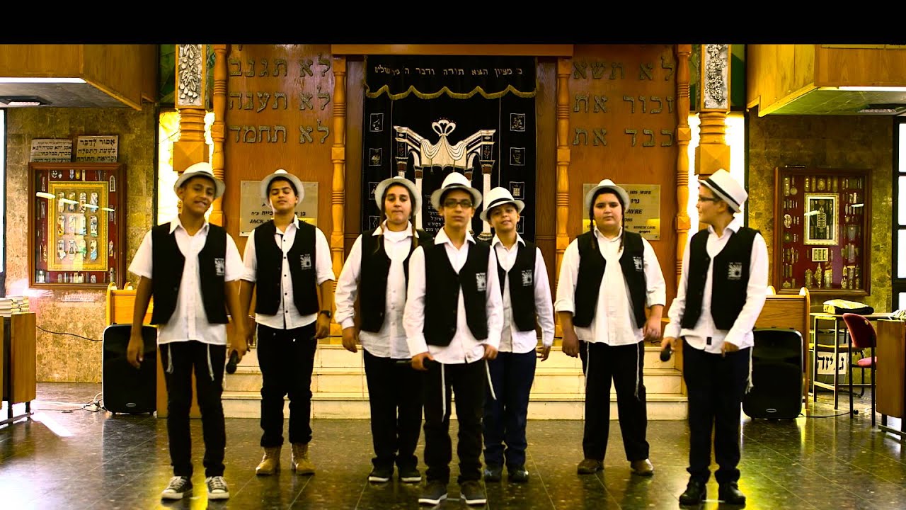 מקהלת פרחי מגדל אור בקליפ נדיר 