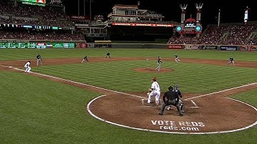 MIL@CIN: Frazier doubles in an insurance run