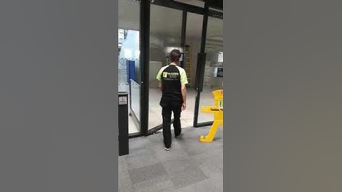 DDA accessible automatic door