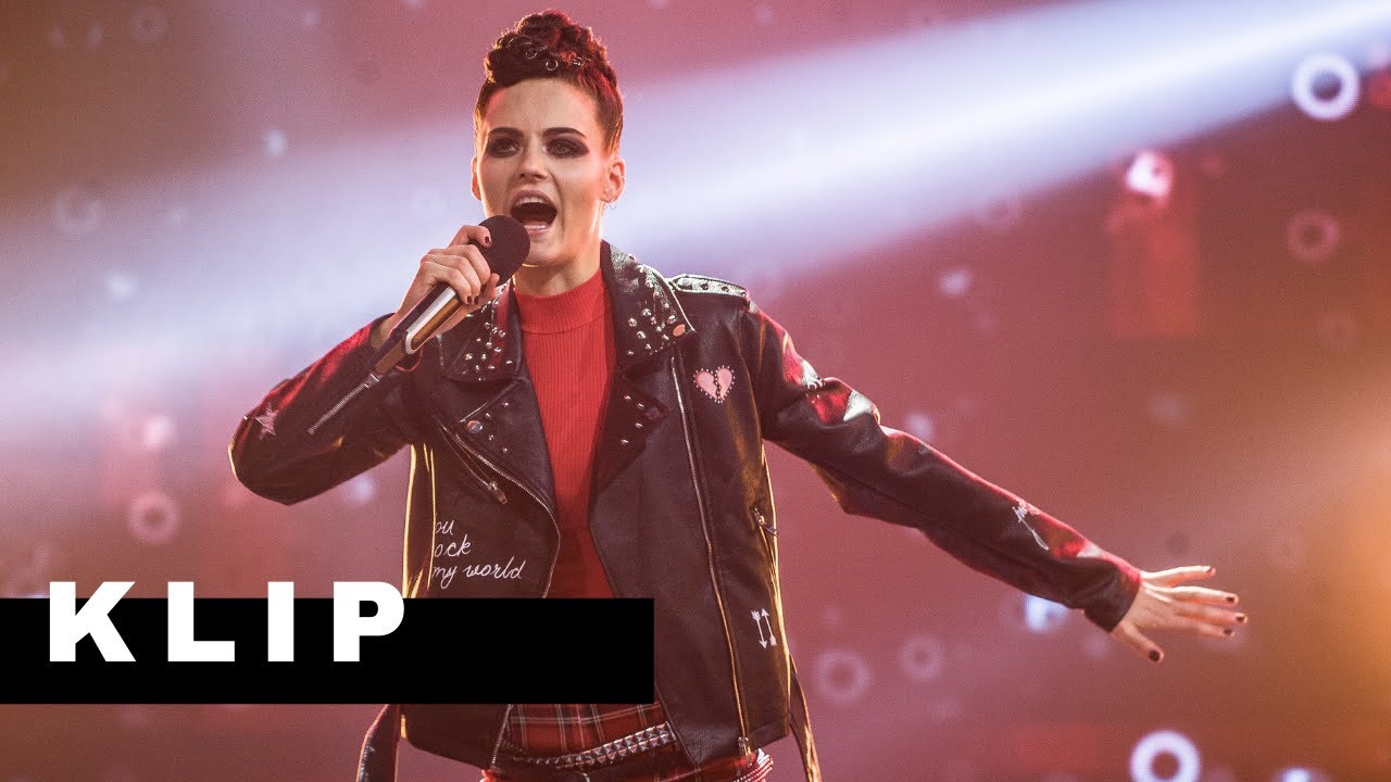 JAK ZOSTAĆ GWIAZDĄ - 