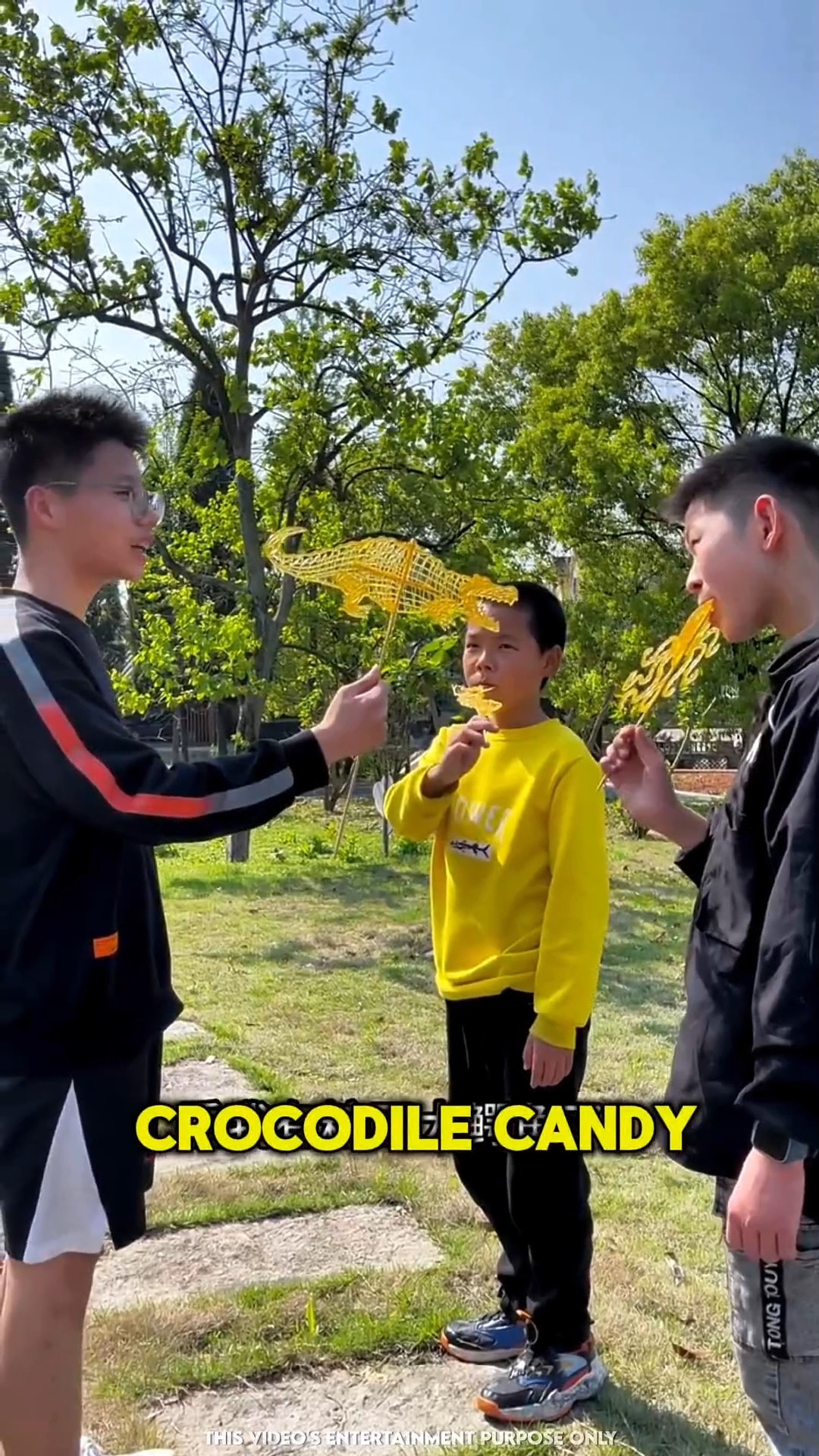 Uncle Made a Crocodile Candy for Me 🍭☺️💞 ~ mini wood toy
