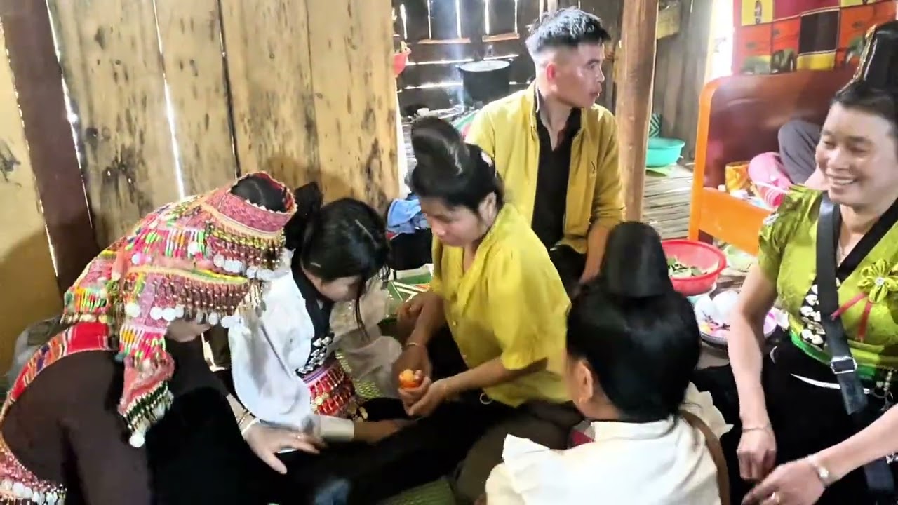 Ma Nhập Cháu Thu Mơi Pi Nọng Tỏn Le 