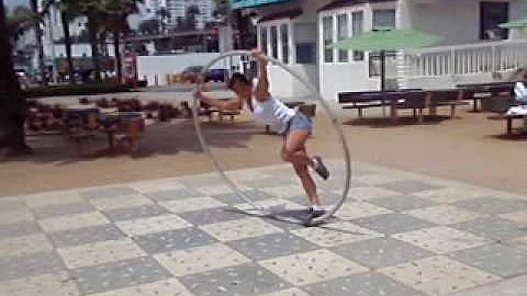 Santa Monica Cyr Wheel 8/21/09 Just spinning