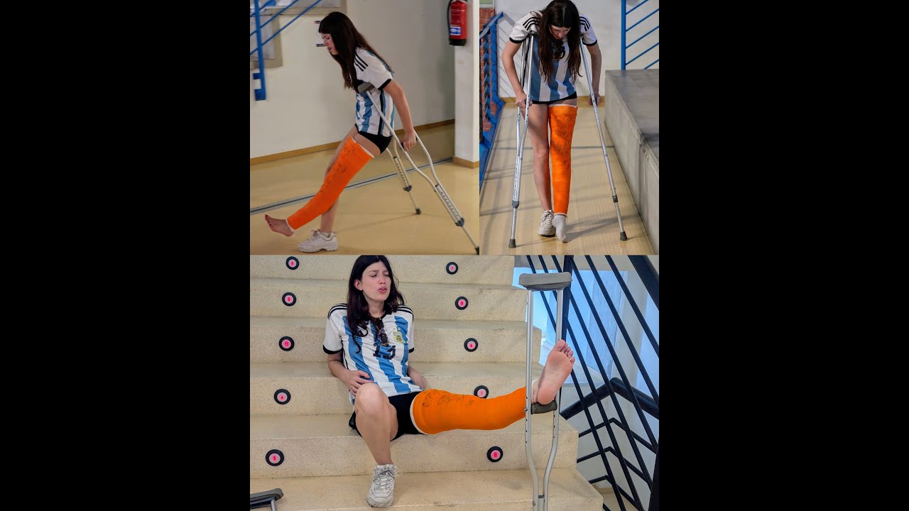 Soccer player CLC · high pain · crutching · sock on-off (full video on comments)