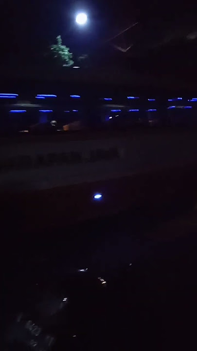 Terkini suasana malam hari pintu masuk terminal Purabaya surabaya