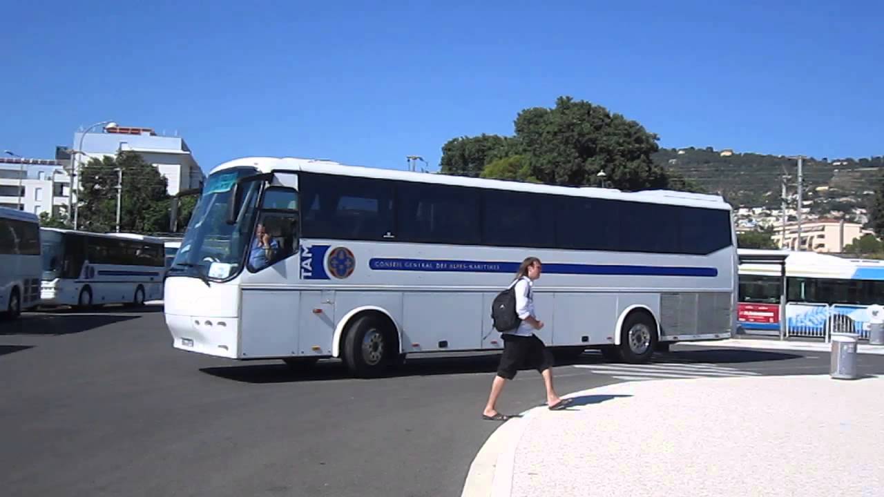 [Lignes d'Azur] Bova Futura FHD-12 (Santa Azur) - YouTube