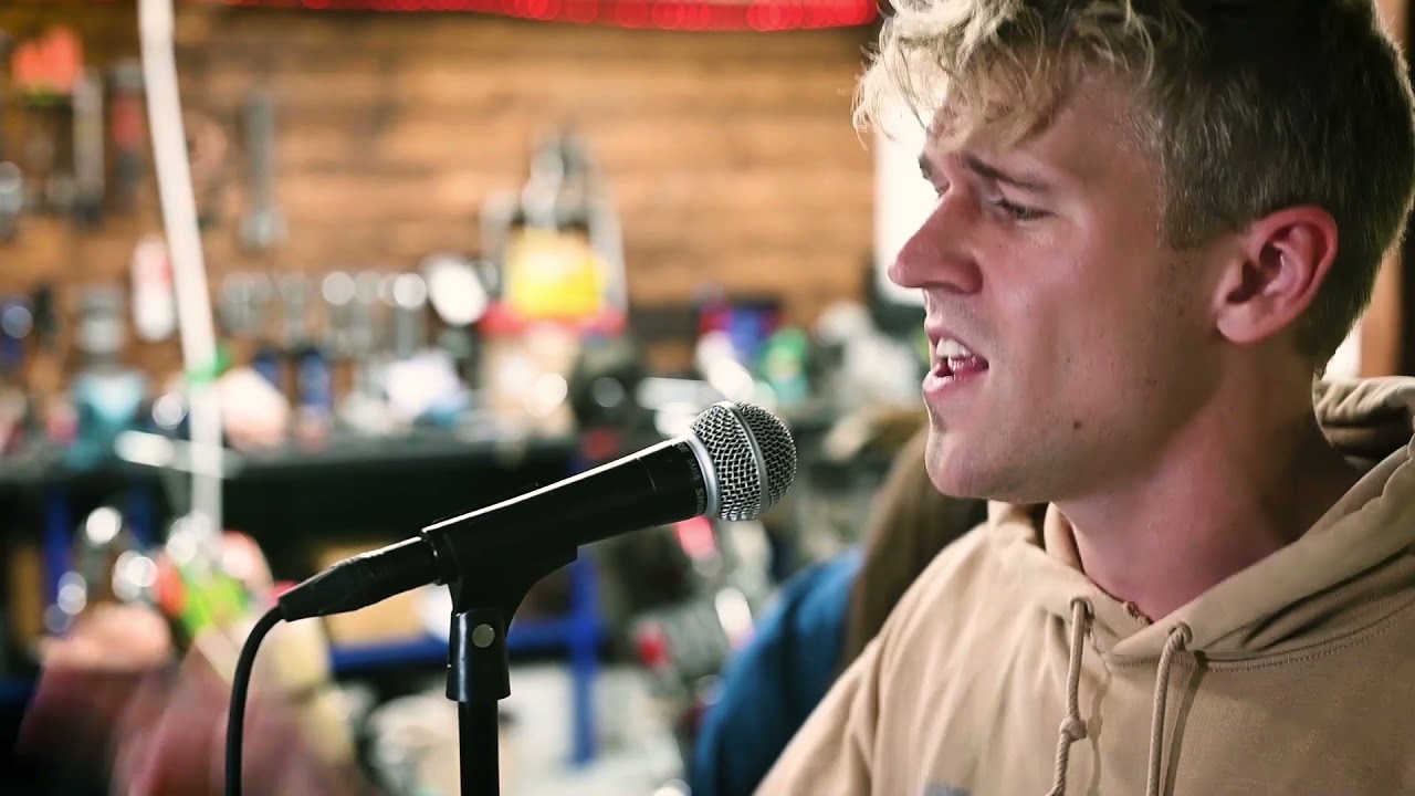 Two Year Vacation -  Majored In Broken Hearts (MessedUp Session)