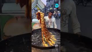 Longest Mawa Jalebi In Nagpur | Curly Tales #shorts