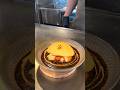 まさに職人技！手際よく焼き上げるハンバーグオムライスが絶品【いくら：福岡博多】