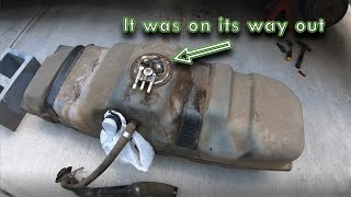Replacing The Fuel Pump On My 1998 Chevy Silverado K1500 by Boss Adams Garage 54,217 views 1 year ago 15 minutes