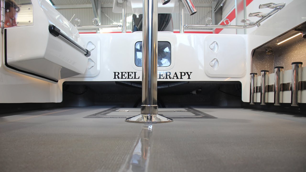 Reel Therapy - 2min Tour around an Edencraft 6.0m Offshore