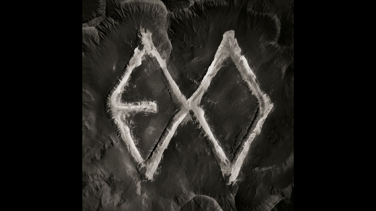 EXO - Crown (High Quality Instrumental)