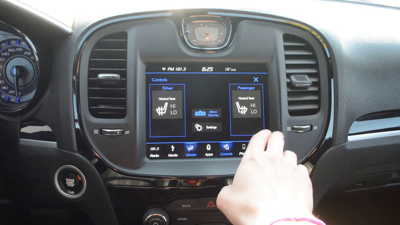2018 CHRYSLER 300 S- LEATHER, BACK UP CAMERA, REMOTE START, AWD, STK