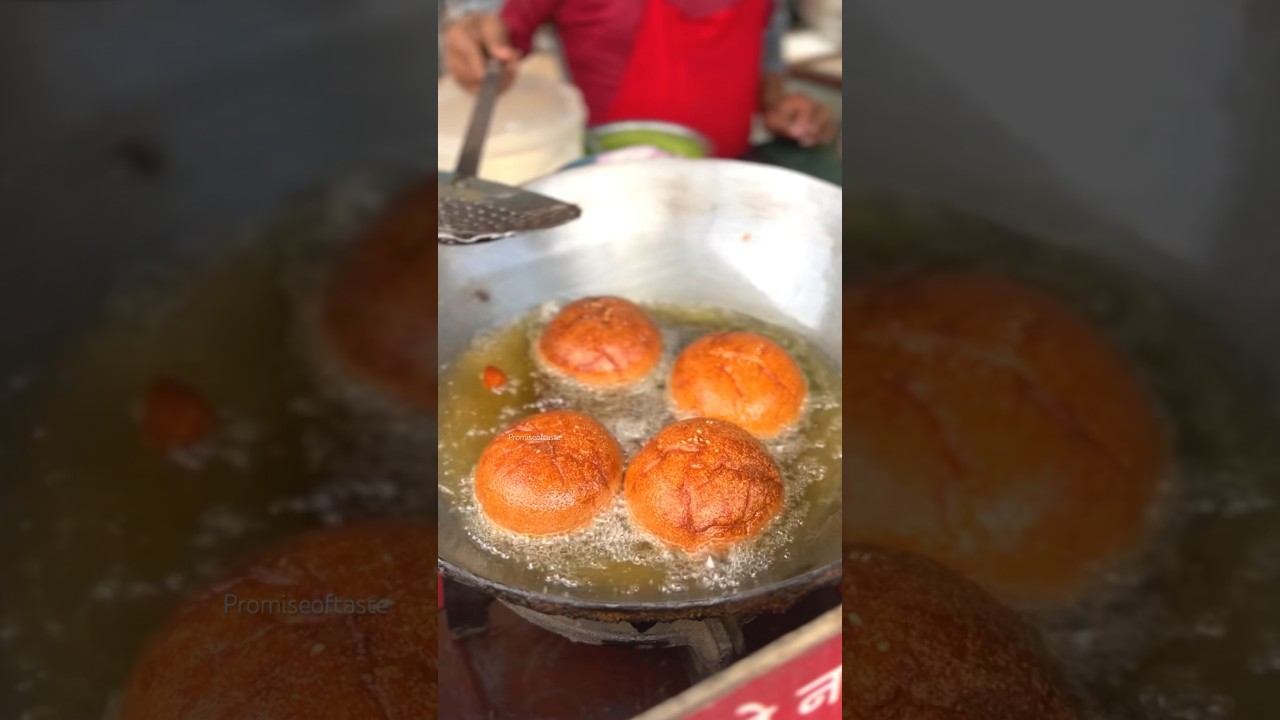 Best Fried Burger Making😍 #streetfood #agra #shortvideo #shorts #indianstreetfood #burger #explore