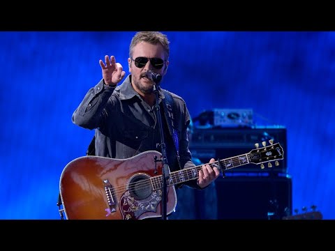 Eric Church upsets San Antonio fans by canceling show to watch game