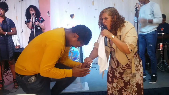 Rompiendo Cadenas    Pastora Evangelista Raquel Ra...
