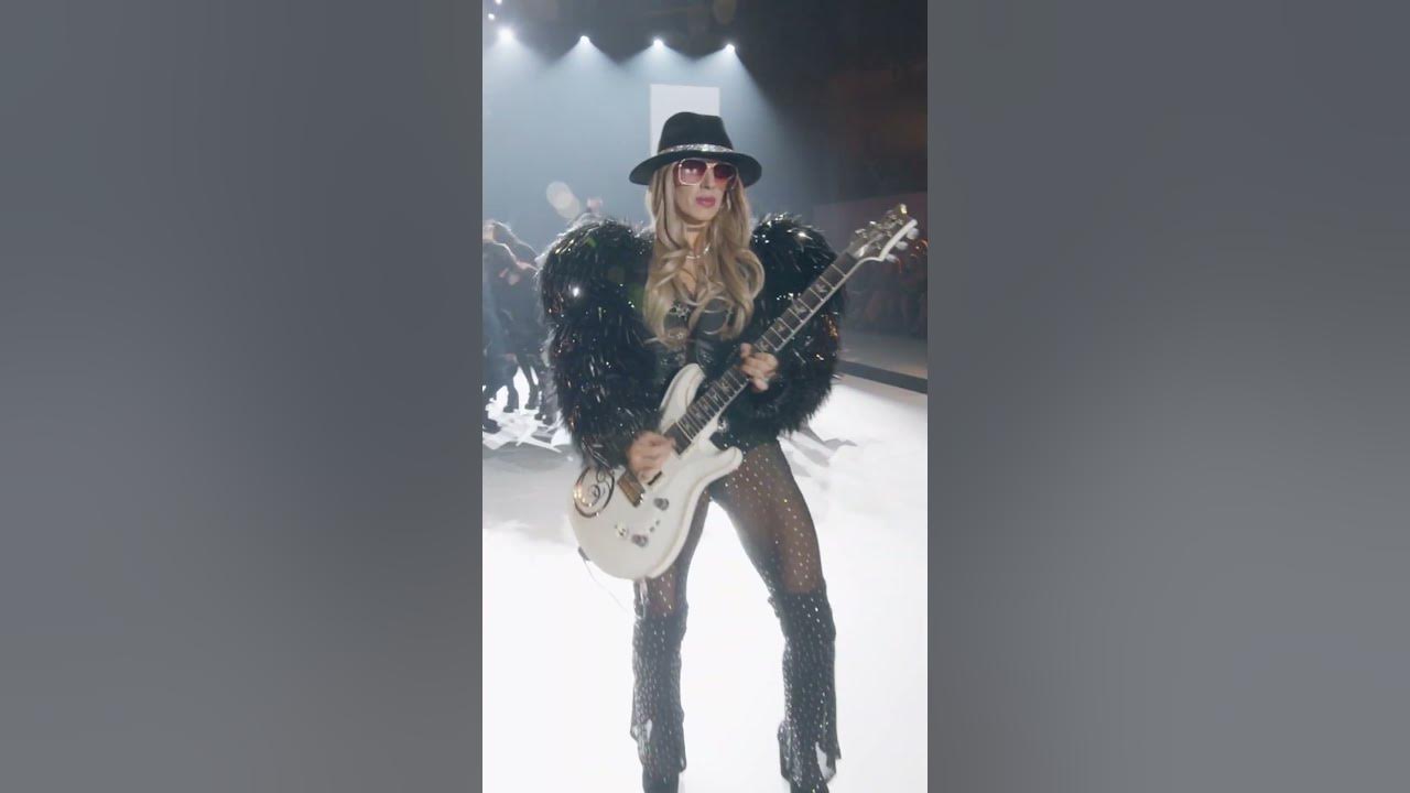 Warning: Orianthi's guitar solo may cause spontaneous dancing, screaming, and chills.