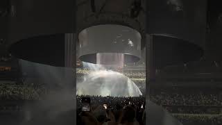 POV: you’re screaming every word to “Heartless” with thousands of people. #ye #sofi #kanyewest
