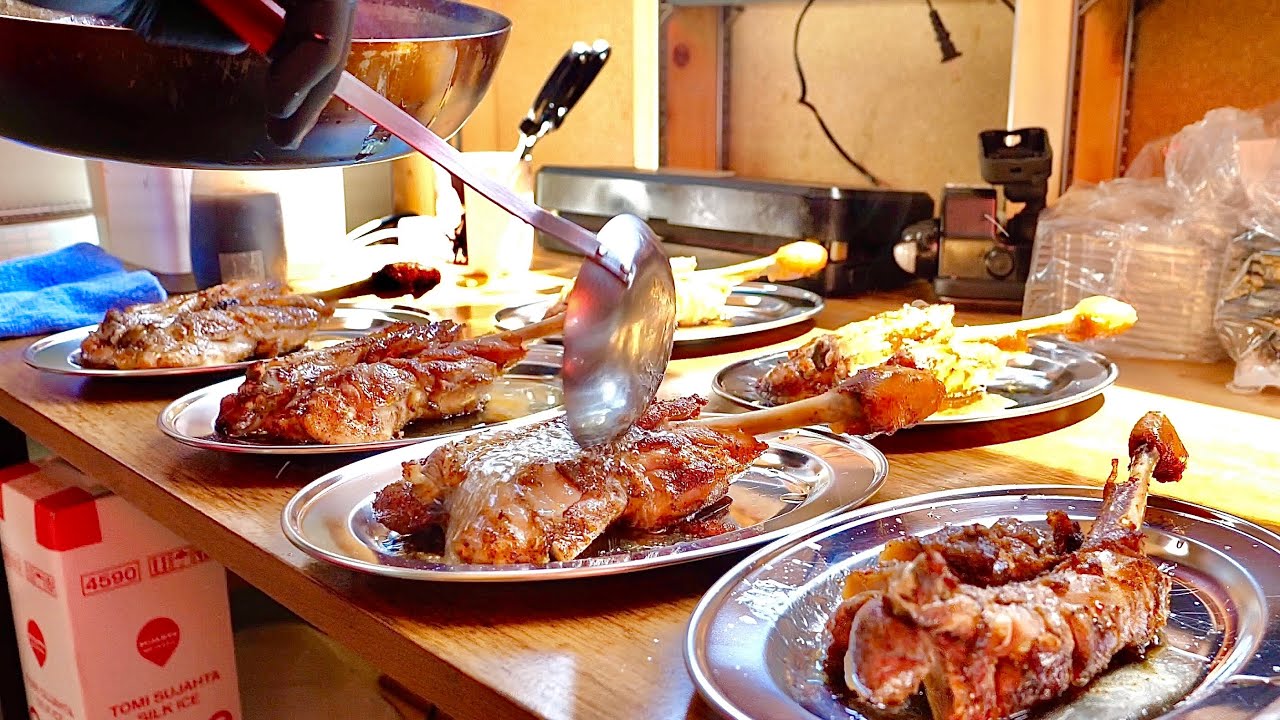 岡山【ガチで旨い骨付鳥のお店が岡山に上陸 】旨味が詰まった親鶏＆柔らかジューシー若鶏の骨付鳥！土日祝限定営業！