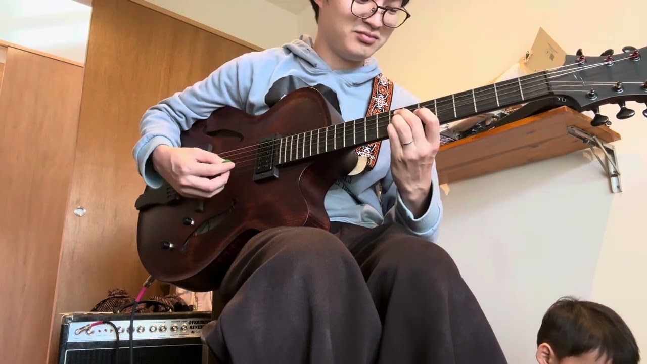 victor baker model16 (with AKG  sound design)