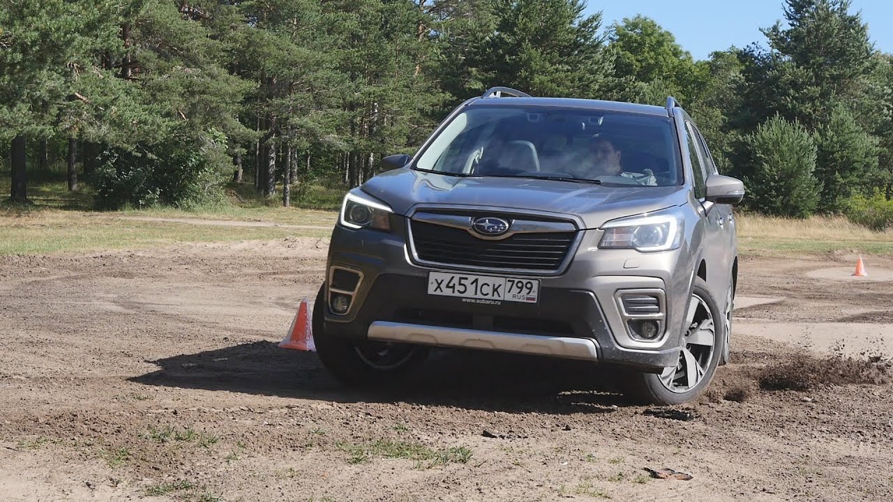 Subaru Forester или Mitsubishi Outlander GT? Месим грунт. - YouTube
