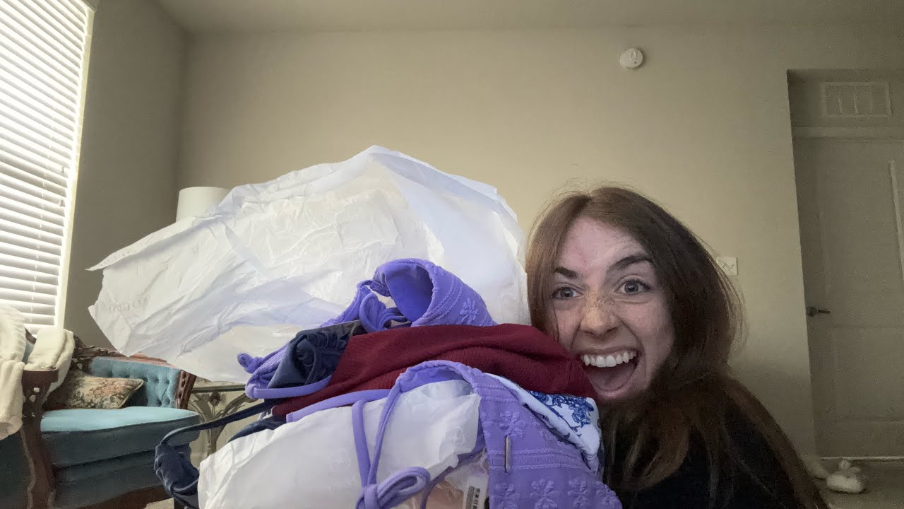 Примерка бикини Berlook